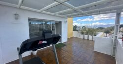 Vendo Departamento Duplex, Tres Dormitorios. Sector Embajada Americana