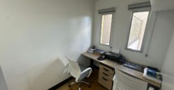 Vendo Departamento Duplex, Tres Dormitorios. Sector Embajada Americana