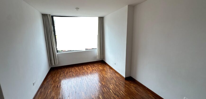 Rento Suite, Sin Amoblar, Parqueadero, Sector La Carolina