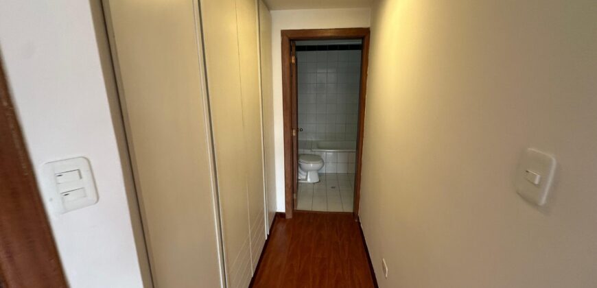 Rento Suite, Sin Amoblar, Parqueadero, Sector La Carolina