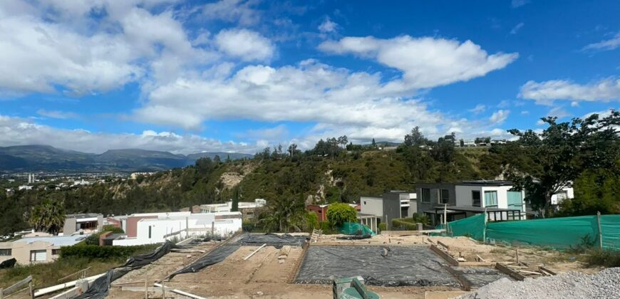 Vendo Últimos Terrenos, en Urbanización Privada, Tanda, Sector Cumbaya