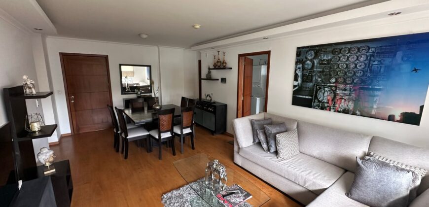 Vendo Departamento, Dos Dormitorios, Sin Amoblar. Sector El Batán
