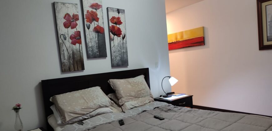 Vendo Departamento, Tres Dormitorios, Balcón. Sector 12 de Octubre