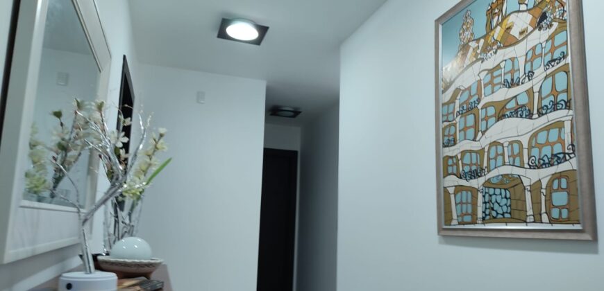 Vendo Departamento, Tres Dormitorios, Balcón. Sector 12 de Octubre
