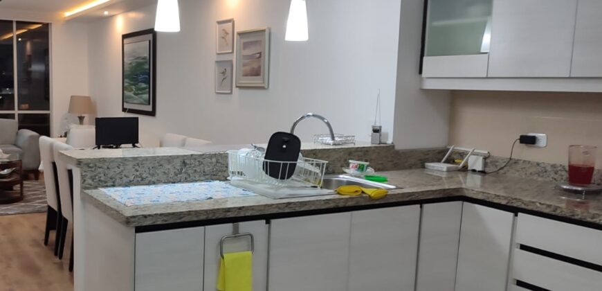 Vendo Departamento, Tres Dormitorios, Balcón. Sector 12 de Octubre