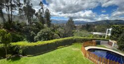 Rento Casa con Piscina, Cuatro Dormitorios, Urb. Privada. Sector Rancho San Francisco