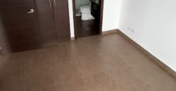 Vendo Suite, un Dormitorio, Parqueadero, Terraza. Sector El Batan