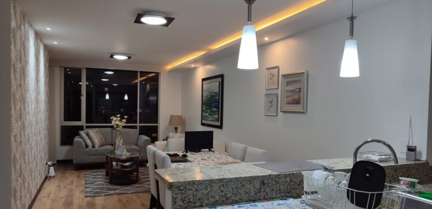 Vendo Departamento, Tres Dormitorios, Balcón. Sector 12 de Octubre