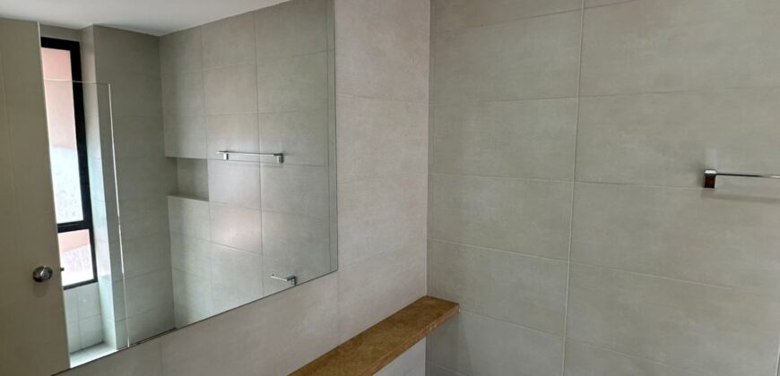 Vendo Departamento, Dos Dormitorios, Balcón. Sector Bosmediano