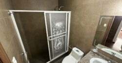 Vendo Suite, un Dormitorio, Terraza, Parqueadero. Sector El Batan