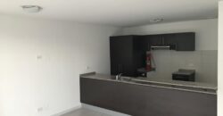 Vendo Suite, un Dormitorio, Parqueadero. Sector La Carolina