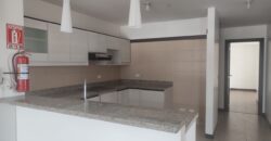 Rento Departamento, Dos Dormitorios, Sin Amoblar, Balcón. Sector 12 de Octubre