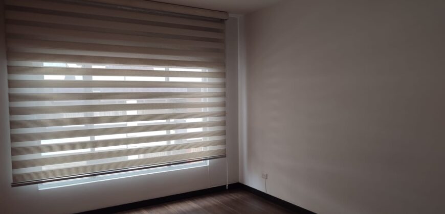 Rento Suite, Sin Amoblar, un Dormitorio, Balcón. Sector 12 de Octubre