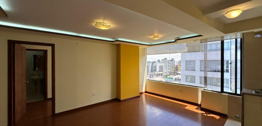Rento Suite, Sin Amoblar, un Dormitorio, Parqueadero. Sector 12 de Octubre
