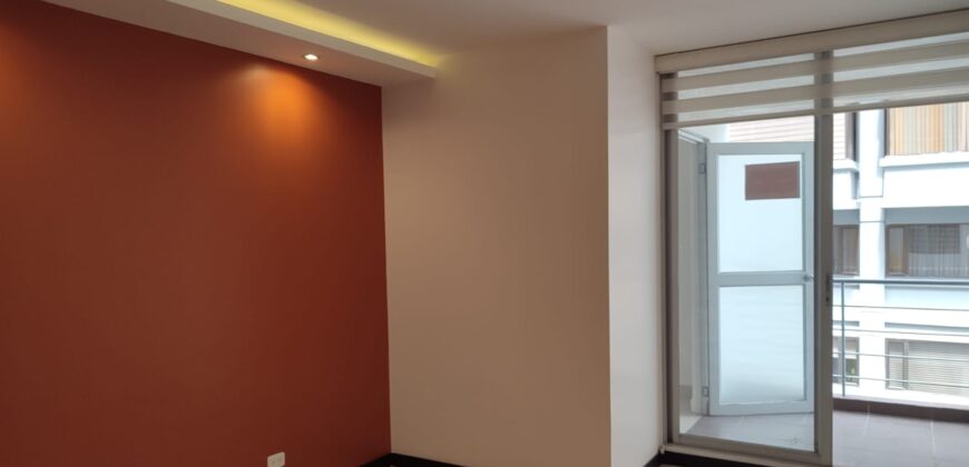 Rento Suite, Sin Amoblar, un Dormitorio, Balcón. Sector 12 de Octubre