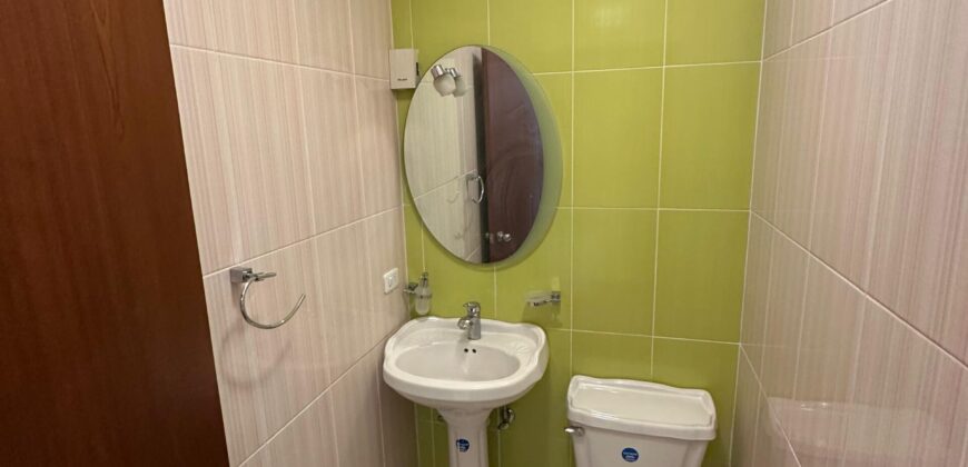 Rento Suite, Sin Amoblar, un Dormitorio, Parqueadero. Sector 12 de Octubre