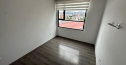 Vendo Departamento, Dos Dormitorios, Parqueadero. Sector La Carolina