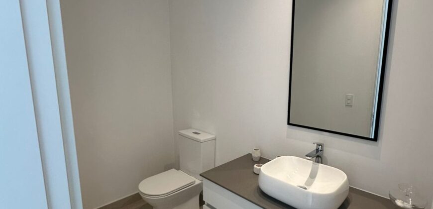 Vendo Departamento, a Estrenar Dos Dormitorios, Parqueadero. Sector Cumbaya