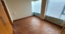 Vendo Departamento, Tres Dormitorios, Terraza. Sector El Batán