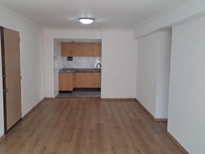 Vendo Departamento, Dos Dormitorios, Sin Amoblar. Sector Iñaquito