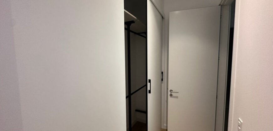 Vendo Departamento, Tres Dormitorios, a Estrenar, Terrazas. Sector Cumbaya