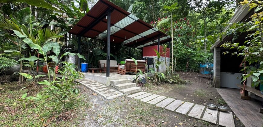 Vendo Hosteria, Suites Premium y Casa, Amobladas. Sector Mindo