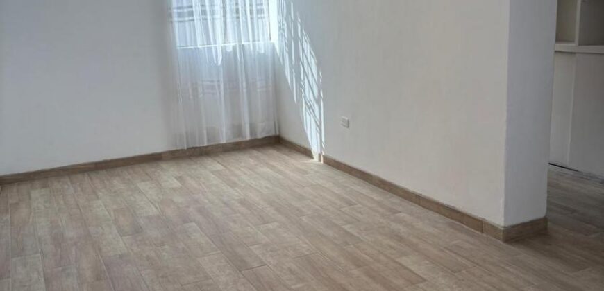 Rento Departamento, Sin Amoblar, Tres Dorm.. Sector Los Granados