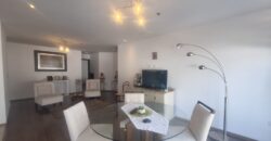 Vendo Departamento, Dos Dormitorios, Balcón, Parqueadero. Sector La Carolina