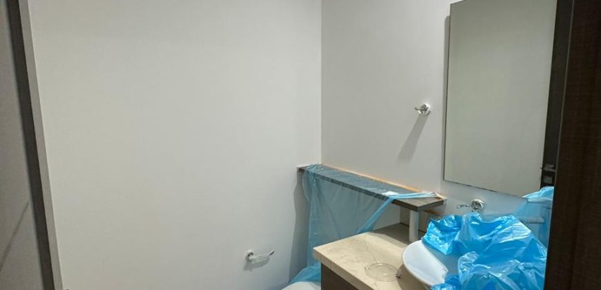 Rento Departamento, Dos Dormitorios, Tres Baños, Sin Amoblar. SectorEl Batán