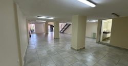 Rento Local para Oficina, Empresa, Gimnasio, Dos Plantas. Sector Granados