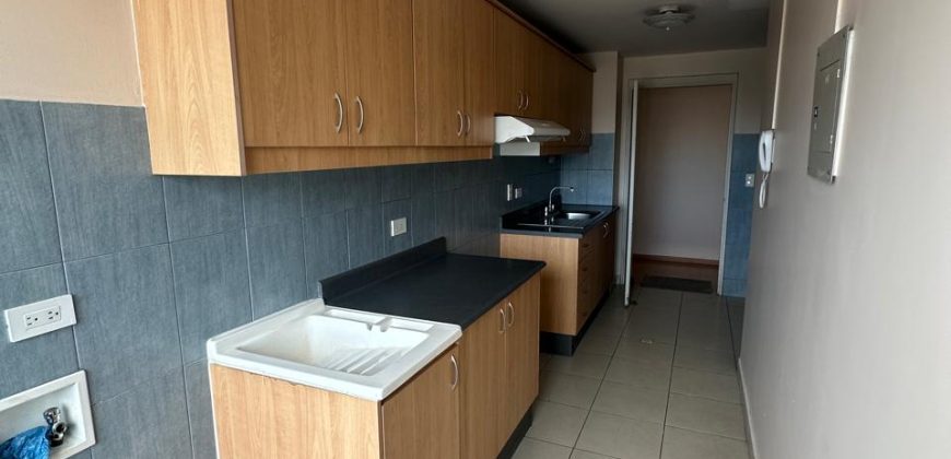 Vendo Departamento, Tres Dormitorios, 2 Baños Completos. Sector Gaspar de Villarroel