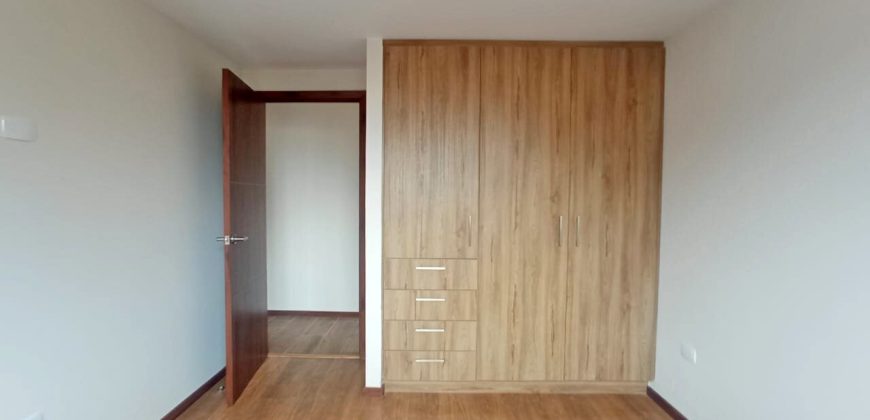 Vendo Departamento, Tres Dormitorios, Balcón, A Estrenar. Sector El Batán