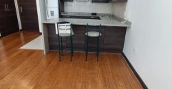 Rento Suite, Un Dormitorio, Amoblado, Parqueadero. Sector La Carolina