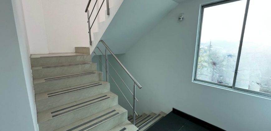 Vendo Edificio, 7 pisos, para Oficina, Empresa. Sector Gaspar de Villarroel