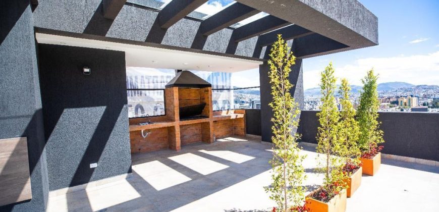 Vendo Departamento, Dos Dormitorios, Parqueaderos, Bodega. Sector La Carolina