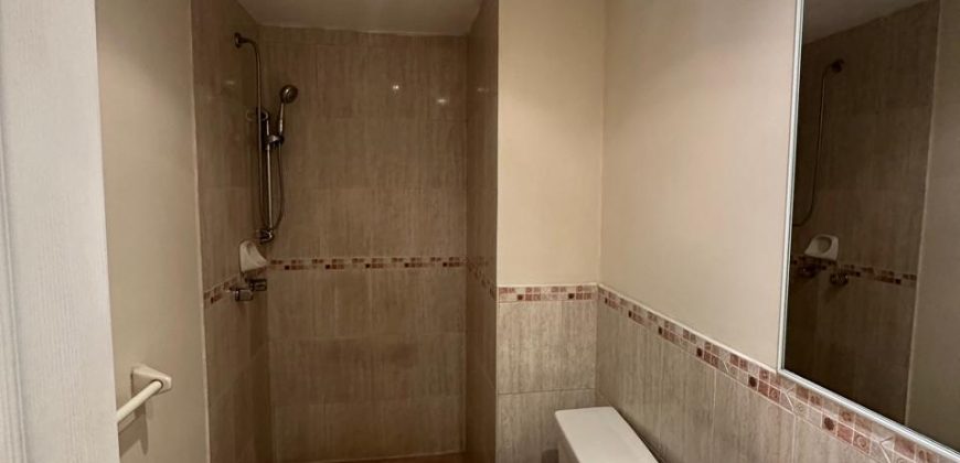 Rento Departamento, Tres Dormitorios, Estudio. Sector Gaspar de Villarroel