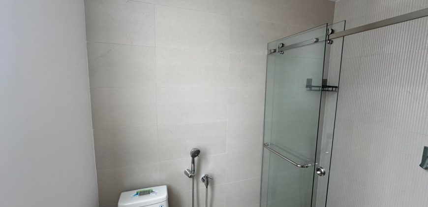 Vendo Departamento, Dos Dormitorios, Balcón, A Estrenar. Sector Quicentro