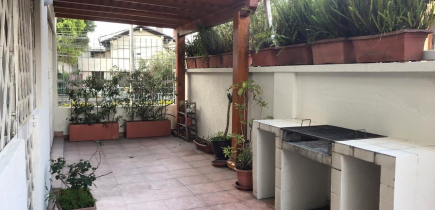 Vendo Departamento, Tres Dormitorios, Terraza con Pérgola, BBQ. Sector Bellavista