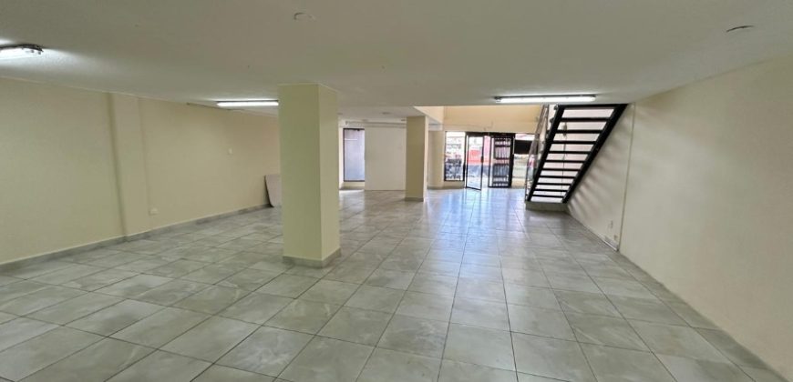 Rento Local para Oficina, Empresa, Gimnasio, Dos Plantas. Sector Granados