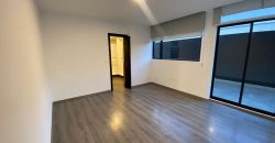 Vendo Departamento, Dos Dormitorios, Parqueaderos, Bodega. Sector La Carolina