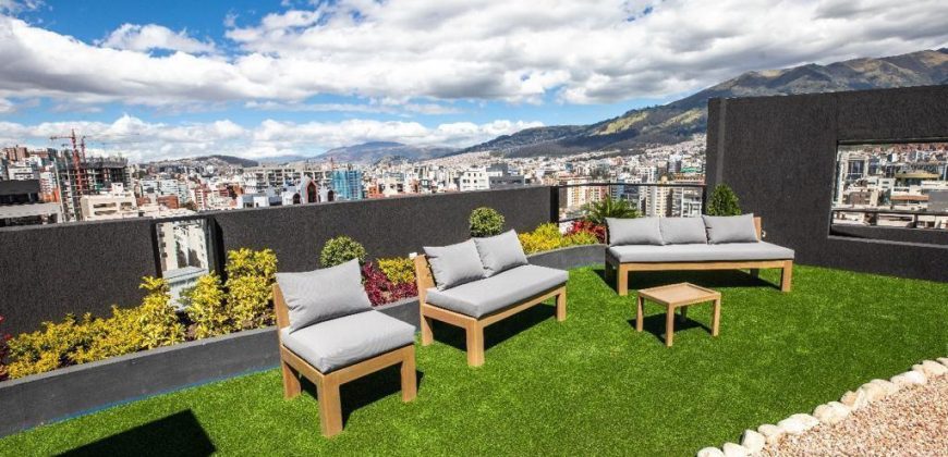 Vendo Departamento, Dos Dormitorios, Parqueadero. Sector La Carolina