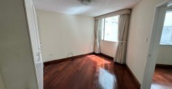 Vendo Departamento, Tres Dormitorios, Estudio/Family room, Parqueaderos. Sector El Batán