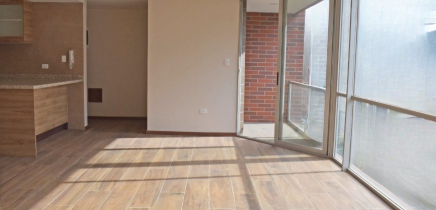 Vendo Departamento, Tres Dormitorios, Balcón, A Estrenar. Sector El Batán