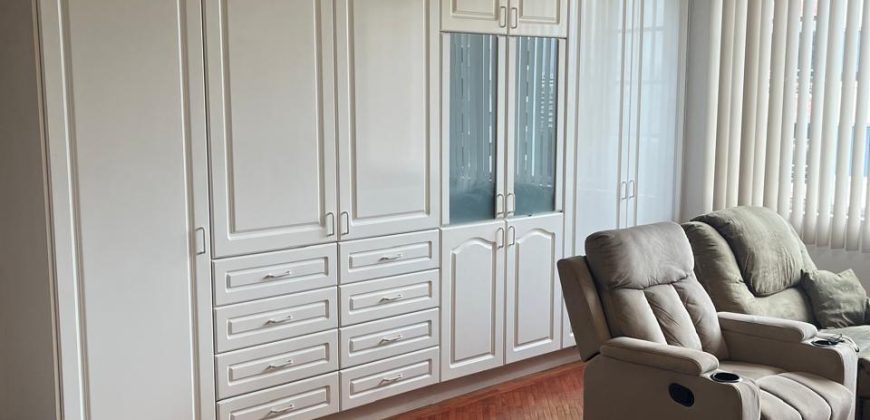 Vendo Departamento, Tres Domritorios, Parqueadero, Bodega. Sector Bossano