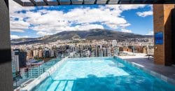 Vendo Departamento, Dos Dormitorios, Parqueaderos, Bodega. Sector La Carolina