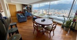 Vendo Departamento, Tres Dormitorios, Estudio, Parqueaderos, Bodega. Sector El Batán