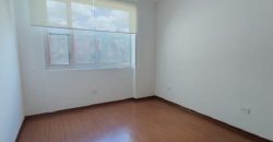 Rento Departamento, Tres Dormitorios, Terraza con Pérgola. Sector Granados