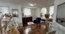 Vendo Casa, Tres Dormitorios, Dos Plantas, Ático, Jardín. Sector Guanguiltagua