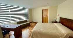 Vendo Departamento, Tres Dormitorios, Estudio, Parqueaderos, Bodega. Sector El Batán