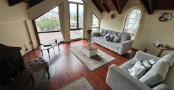 Vendo Casa, Tres Dormitorios, Dos Plantas, Ático, Jardín. Sector Guanguiltagua